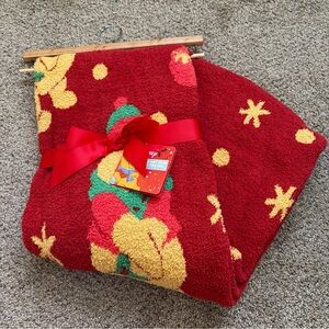 Disney Winnie The Pooh Christmas Super Soft Throw